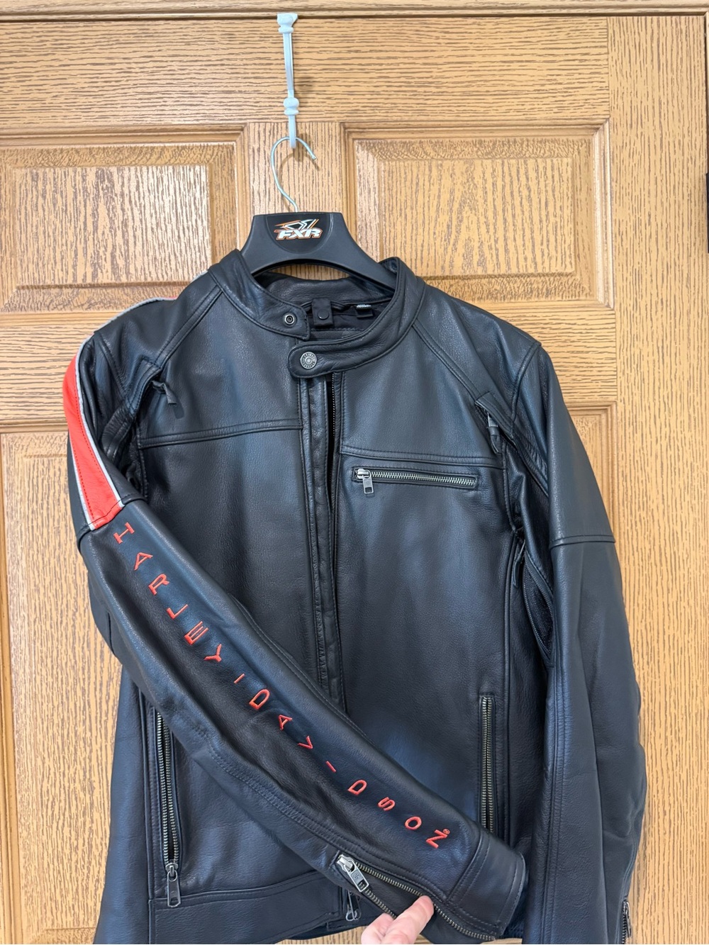 Women's 3-1Harley-Davidson Black Leather Jacket with Red Sleeve Accent, size Med